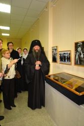 295,22 Kb [683X1024]