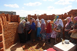 Чин закладки камня