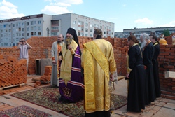 Чин закладки камня