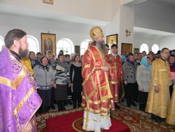 Воскресная литургия Архиерейским чином в п. Шелангер