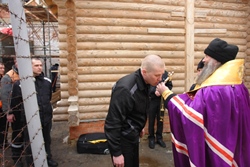 Водружение креста в СИЗО