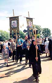 Всероссийский Свято-Серафимовский Крестный ход из <a href='http://ekaterinburg.region-news.info' target=_blank>Екатеринбурга</a> прибыл в Йошкар-Олу