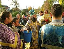 Крестный ход у Храма Покрова Пресвятой Богородицы села Марисола Сернурского района