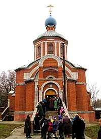 Храм города Волжска, освященный в честь иконы Матери Божией «Всех скорбящих Радость»