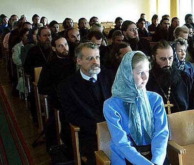 Участниками конференции стали священнослужители епархии, сотрудники епархиальных отделов, преподаватели и студенты вузов города