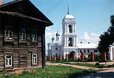 8 августа в Горномарийском районе республики начался крестный ход. Духовной поддержки, радости, бодрости духа и упования на милость Божию пожелал его участникам благочинный Горномарийского церковного округа протоиерей Василий Лихачев.