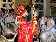 В праздник Светлого Христова Воскресения, архиепископ Йошкар-Олинский и Марийский Иоанн совершил череду Пасхальных богослужений в храме Рождества Пресвятой Богородицы с.Семеновка г.Йошкар-Олы.