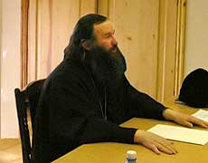 3 мая 2004 г. в епархиальном управлении состоялось расширенное заседание Переводческой комиссии Йошкар-Олинской епархии под председательством архиепископа Йошкар-Олинского и Марийского Иоанна. 32,66 Kb [700X605]