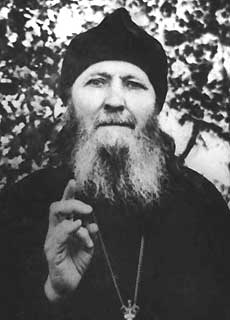 Старец Псково-Печерской обители схиигумен Савва (Остапенко)